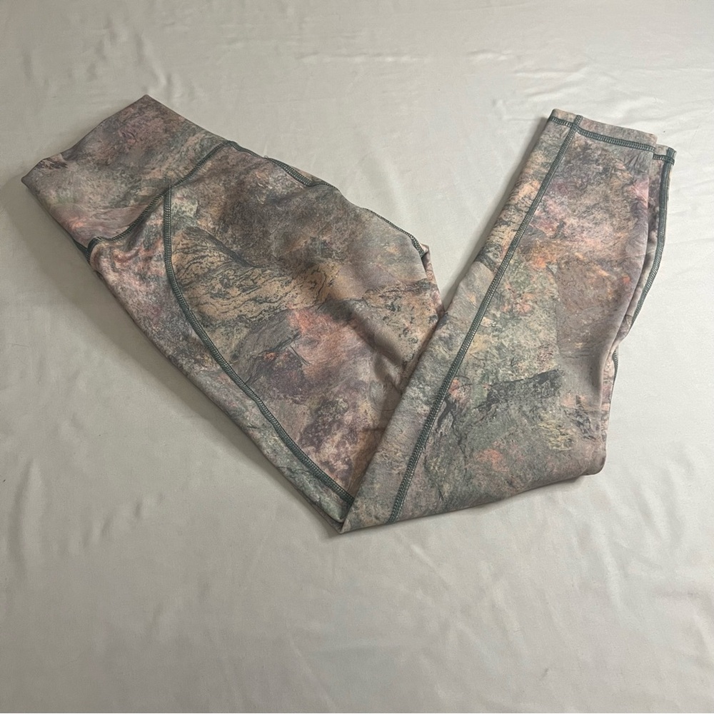 Fabletics Define Moonrock Pastel High Rise‎ PowerHold 7/8 Leggings Size XS